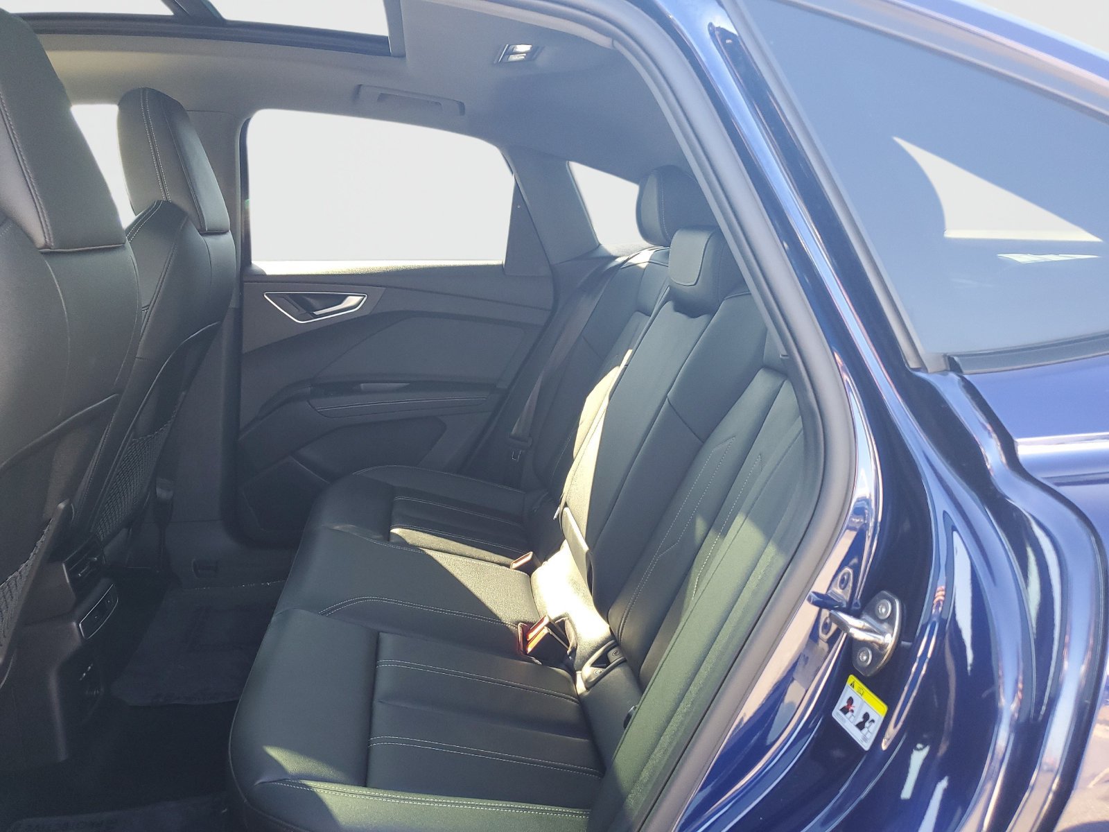 Used 2023 Audi Q4 e-tron Premium w/ Convenience Package AWD/4WD image 13