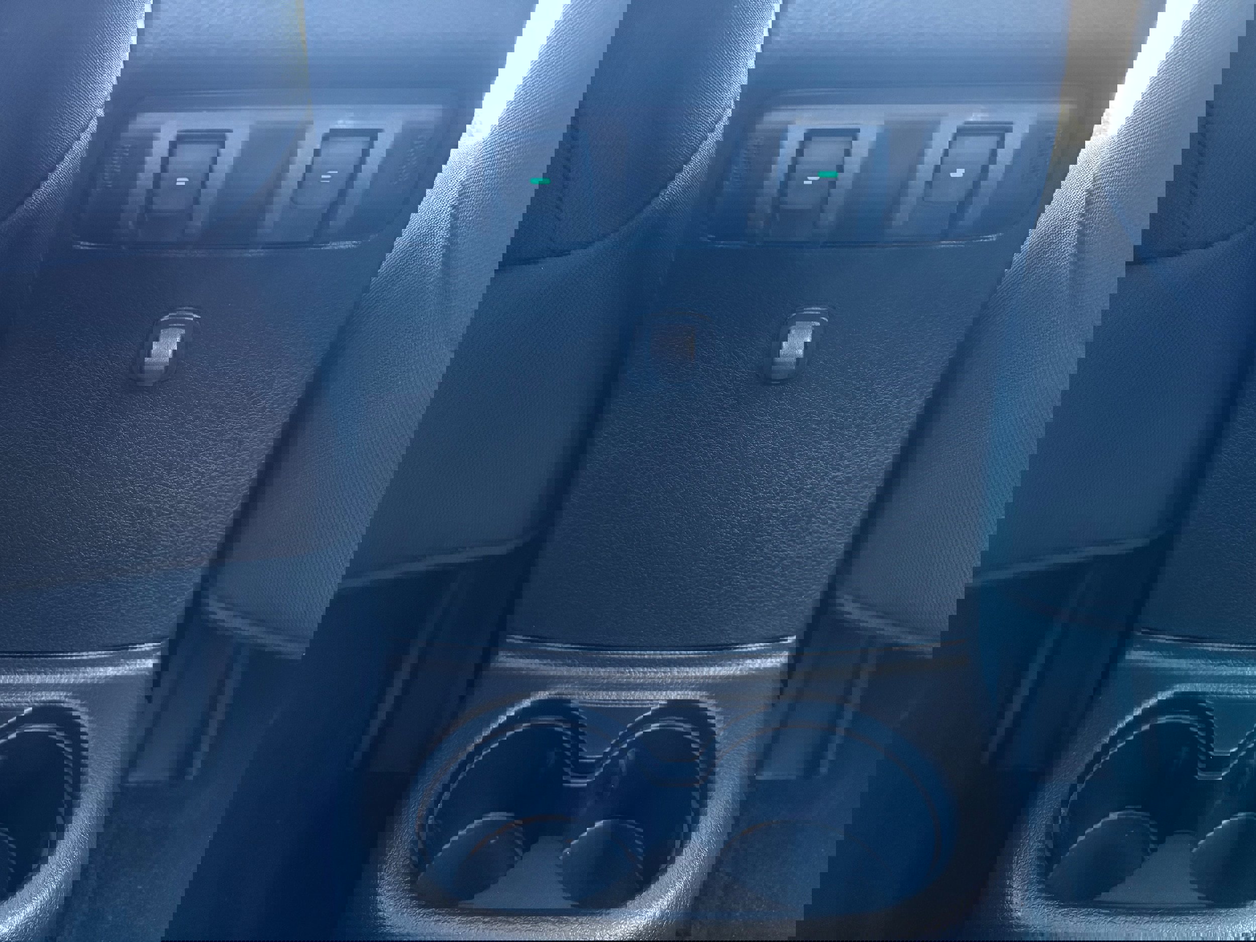 Certified 2017 Jeep Wrangler Unlimited Sahara w/ Connectivity Group image 15