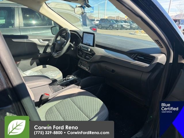 Used 2020 Ford Escape SE image 19