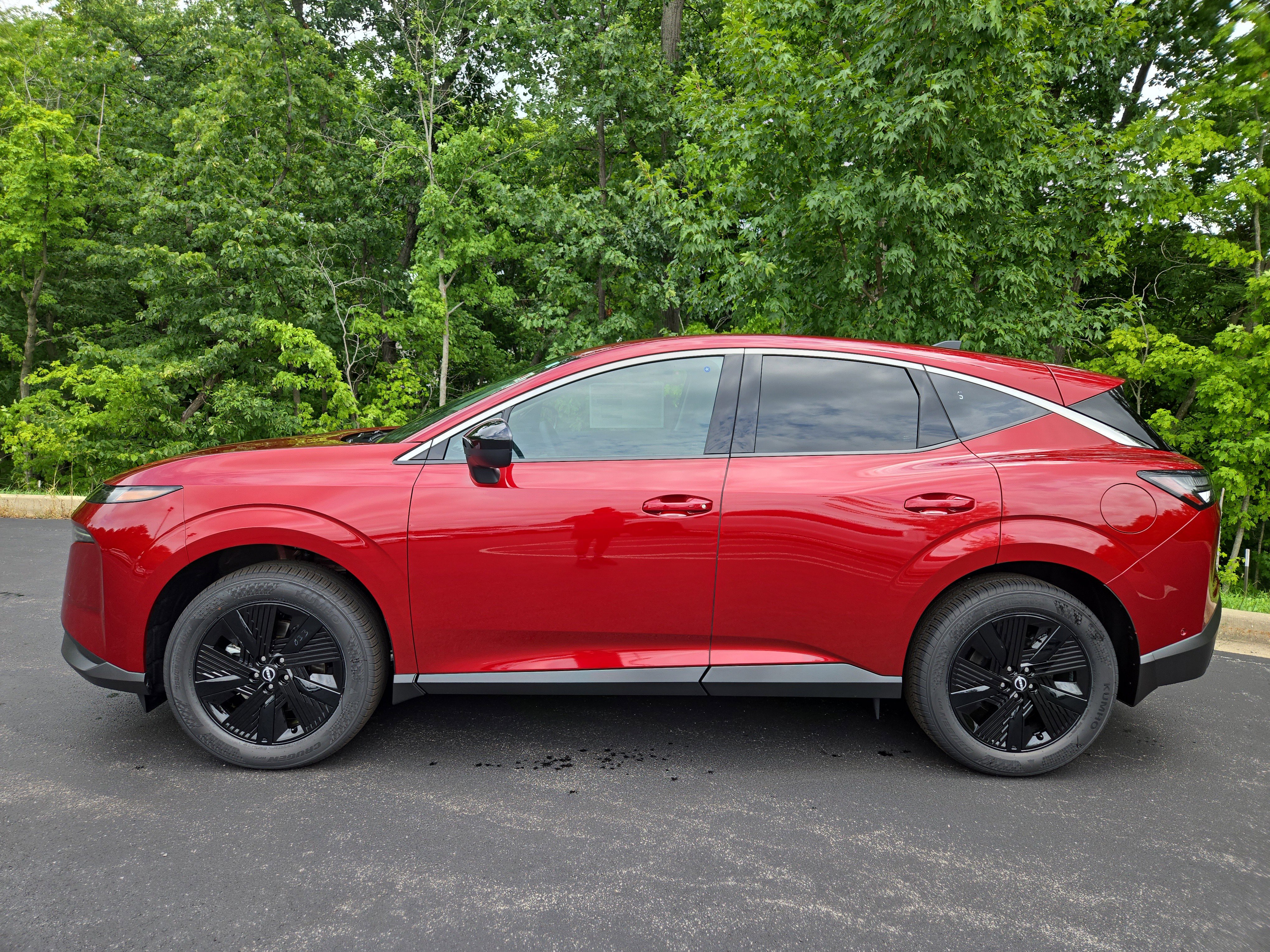 New 2025 Nissan Murano SV image 5