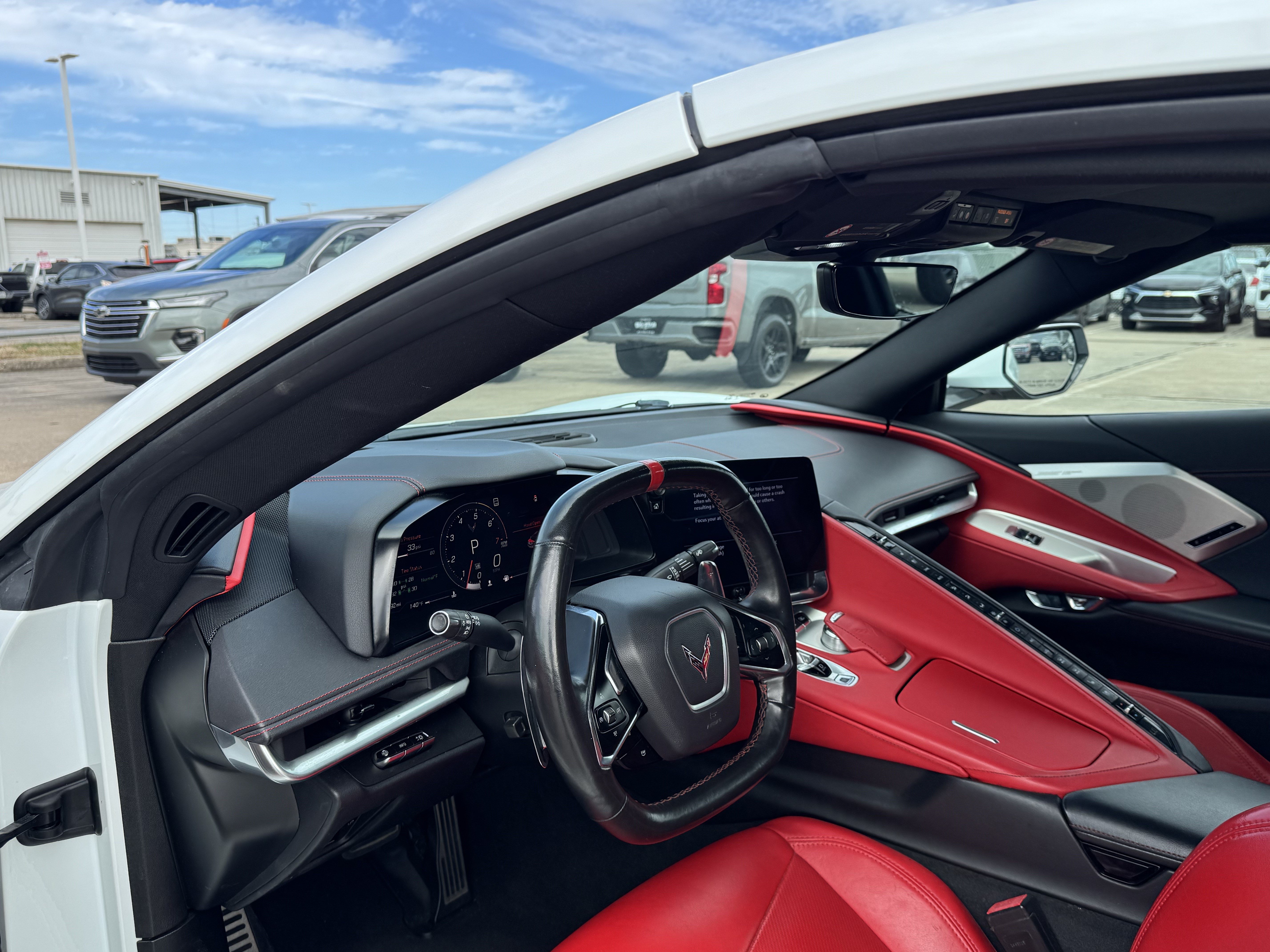 Used 2021 Chevrolet Corvette Stingray Preferred Conv w/ Z51 Performance Package RWD image 17