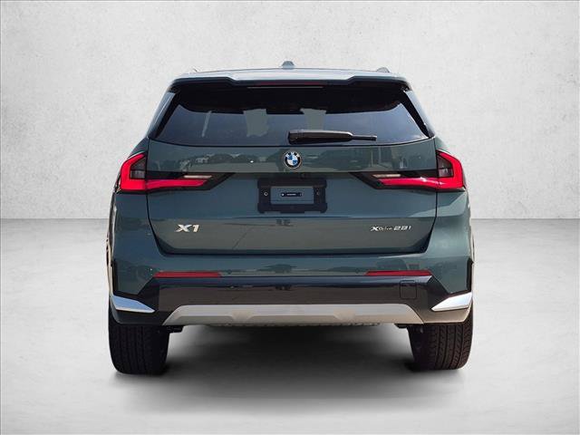 New 2027 BMW X1 xDrive28i AWD/4WD image 8