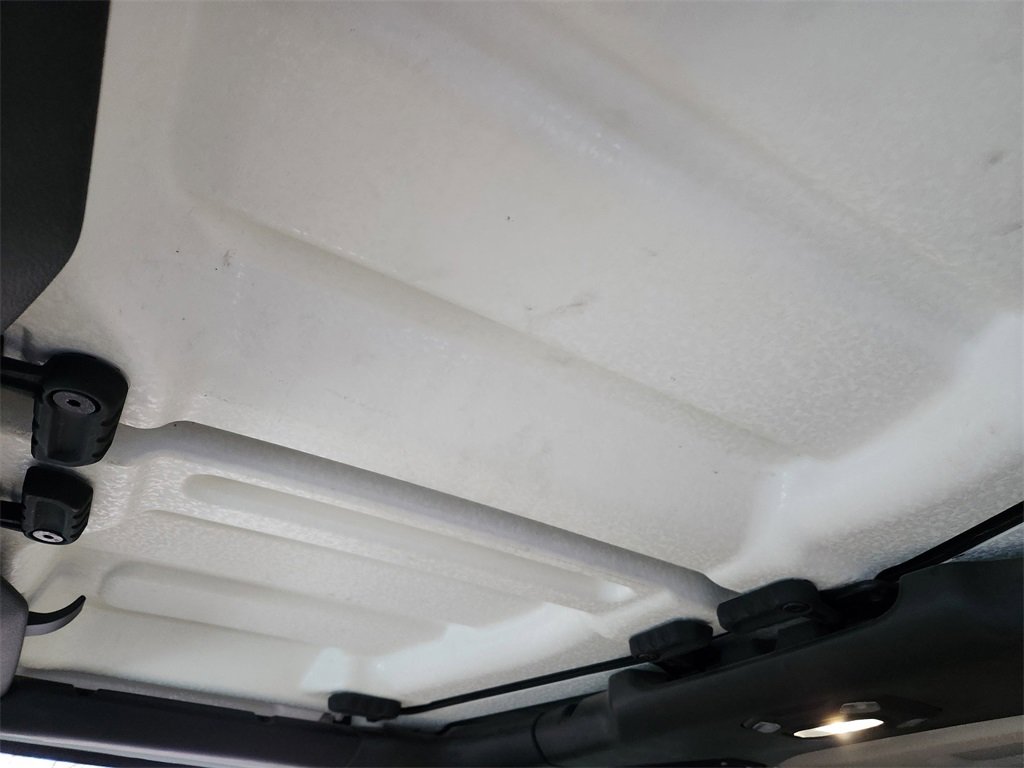 Used 2018 Jeep Wrangler Unlimited Sahara w/ LED Lighting Group image 15