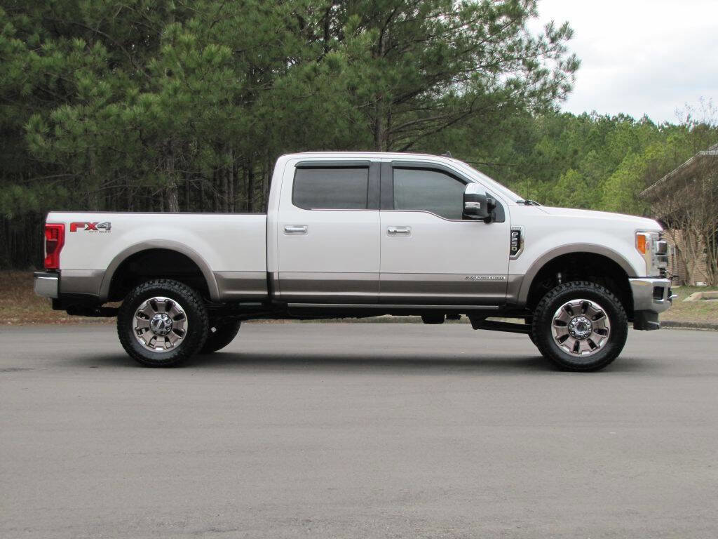 Used 2019 Ford F250 King Ranch w/ King Ranch Ultimate Package image 4