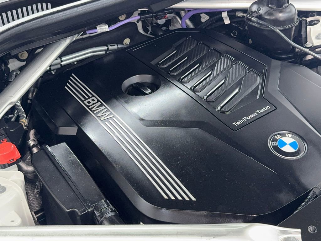 Used 2022 BMW X5 xDrive40i w/ Parking Assistance Package image 58
