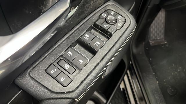 New 2026 RAM 1500 Laramie w/ Chrome Appearance Group AWD/4WD image 20