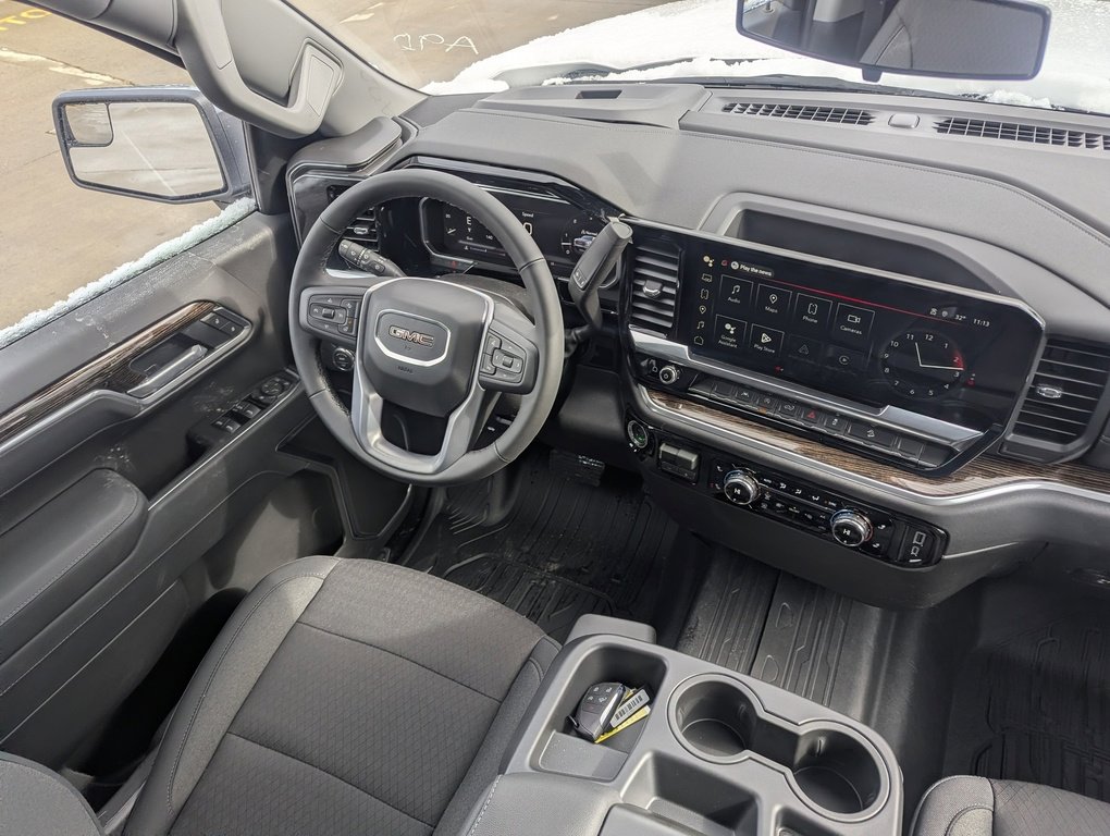 New 2026 GMC Sierra 1500 SLE image 19