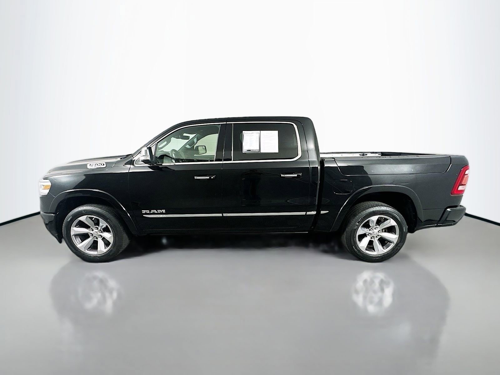 Used 2020 RAM 1500 Limited AWD/4WD image 4