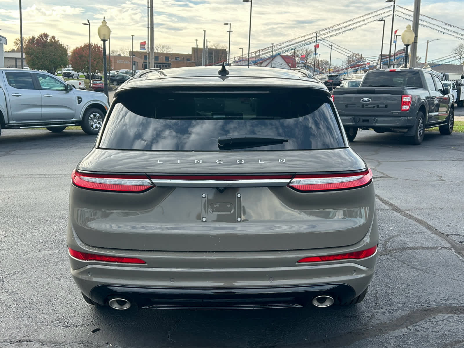 Used 2025 Lincoln Corsair Grand Touring image 6