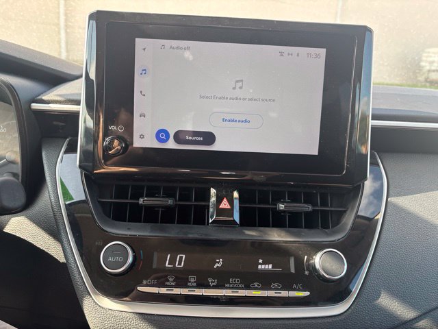 Used 2025 Toyota Corolla LE FWD image 10