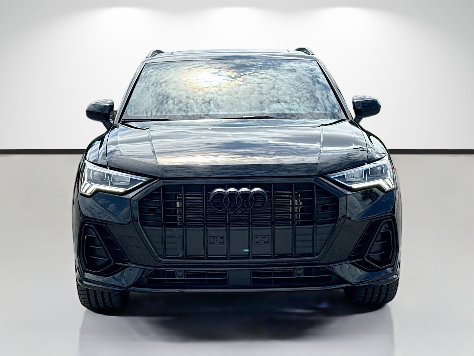 Used 2025 Audi Q3 2.0T Premium Plus AWD/4WD image 8
