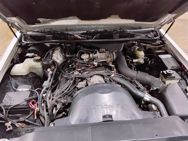 Used 1997 Lincoln Town Car Executive RWD image 9