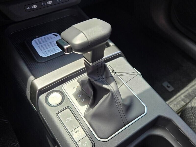 New 2027 Kia Seltos S FWD image 3