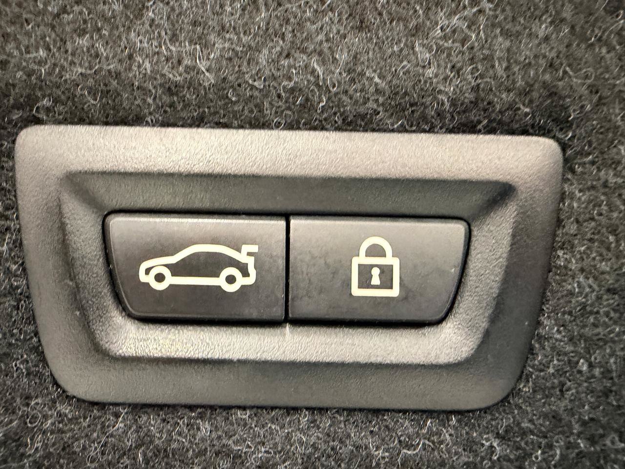 Used 2018 BMW 530i RWD image 40