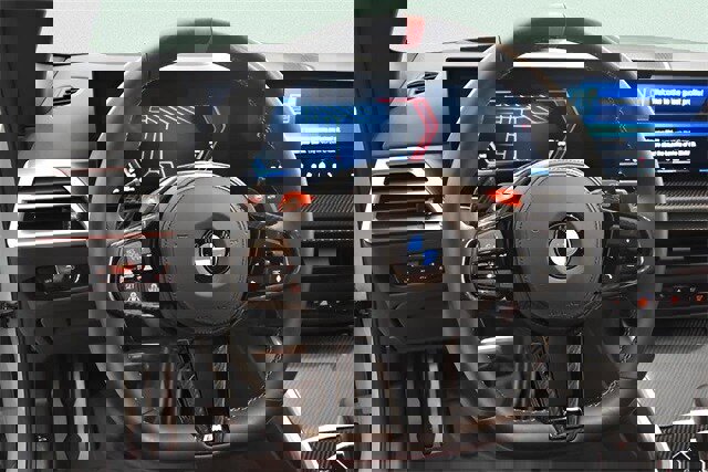 Used 2025 BMW M4 xDrive Competition image 25