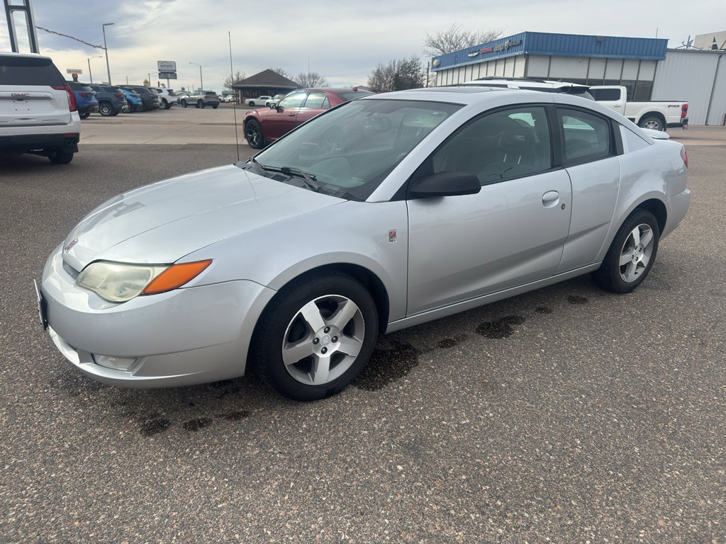 Used 2006 Saturn ION Level 3 w/ Travel Pkg image 2