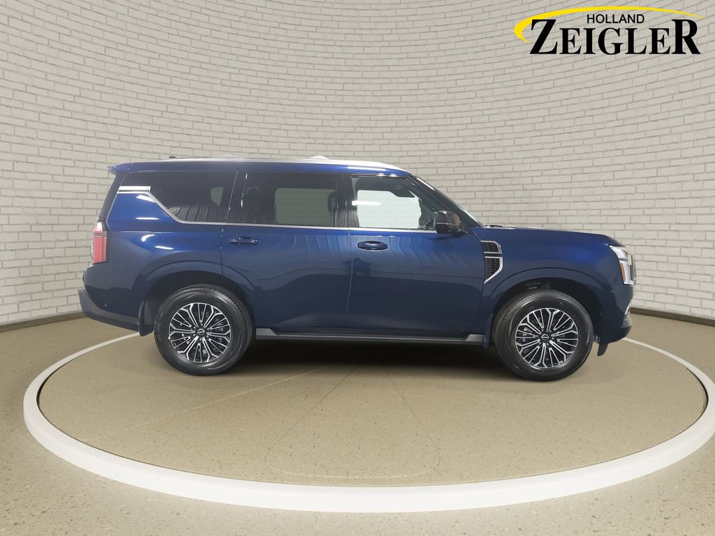 New 2025 Nissan Armada SL w/ Captain's Chari Seat Package image 4