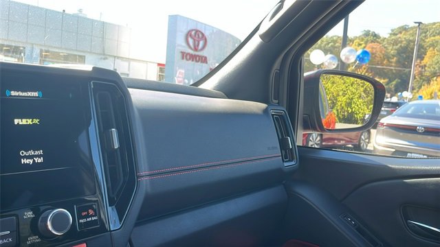 Used 2025 Nissan Frontier PRO-4X w/ Tow Package image 18