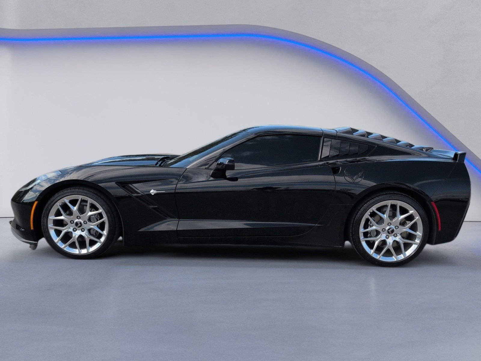 Used 2017 Chevrolet Corvette Stingray Coupe w/ 1LT image 12