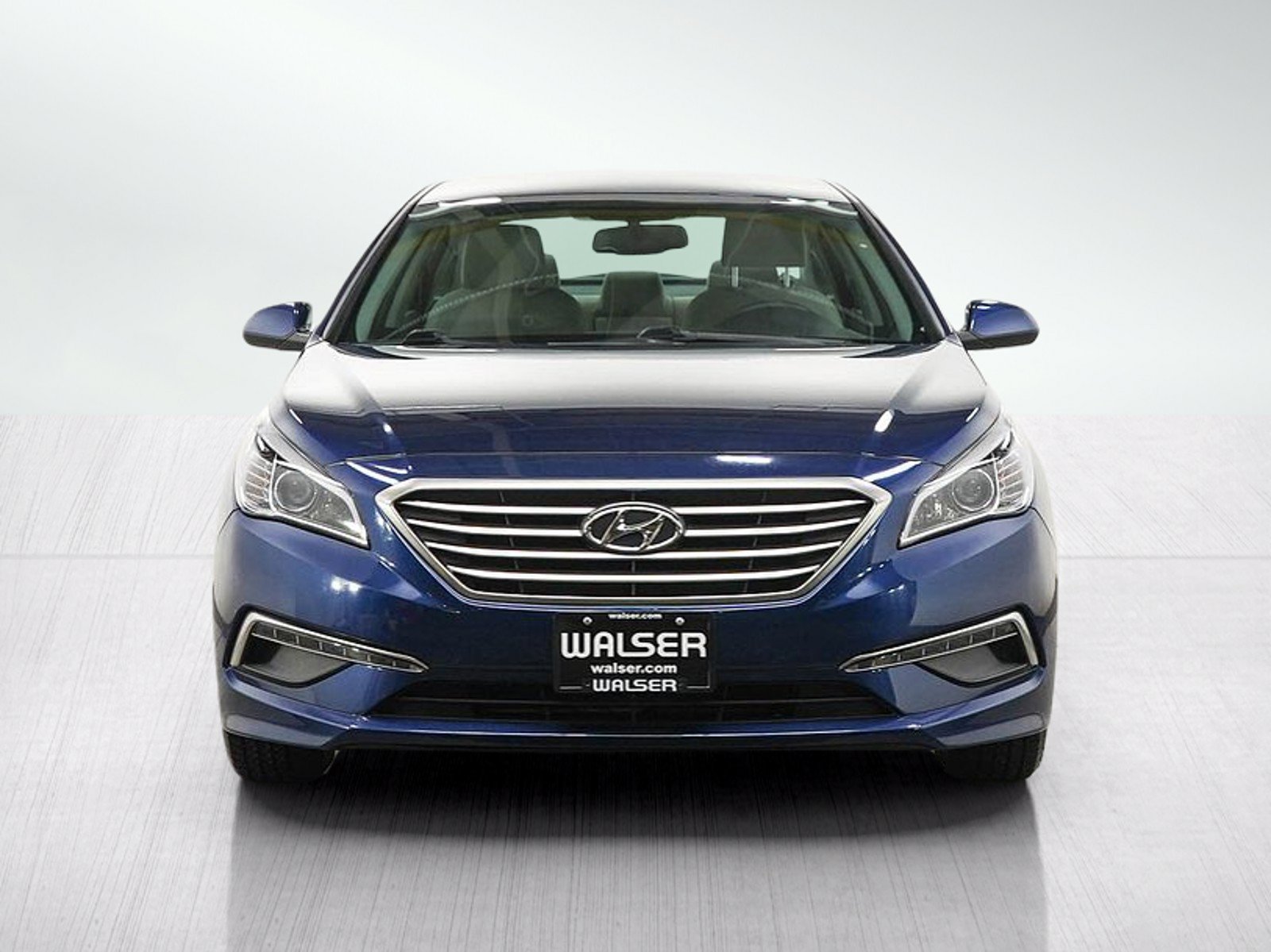 Used 2015 Hyundai Sonata SE w/ Option Group 09 FWD image 8
