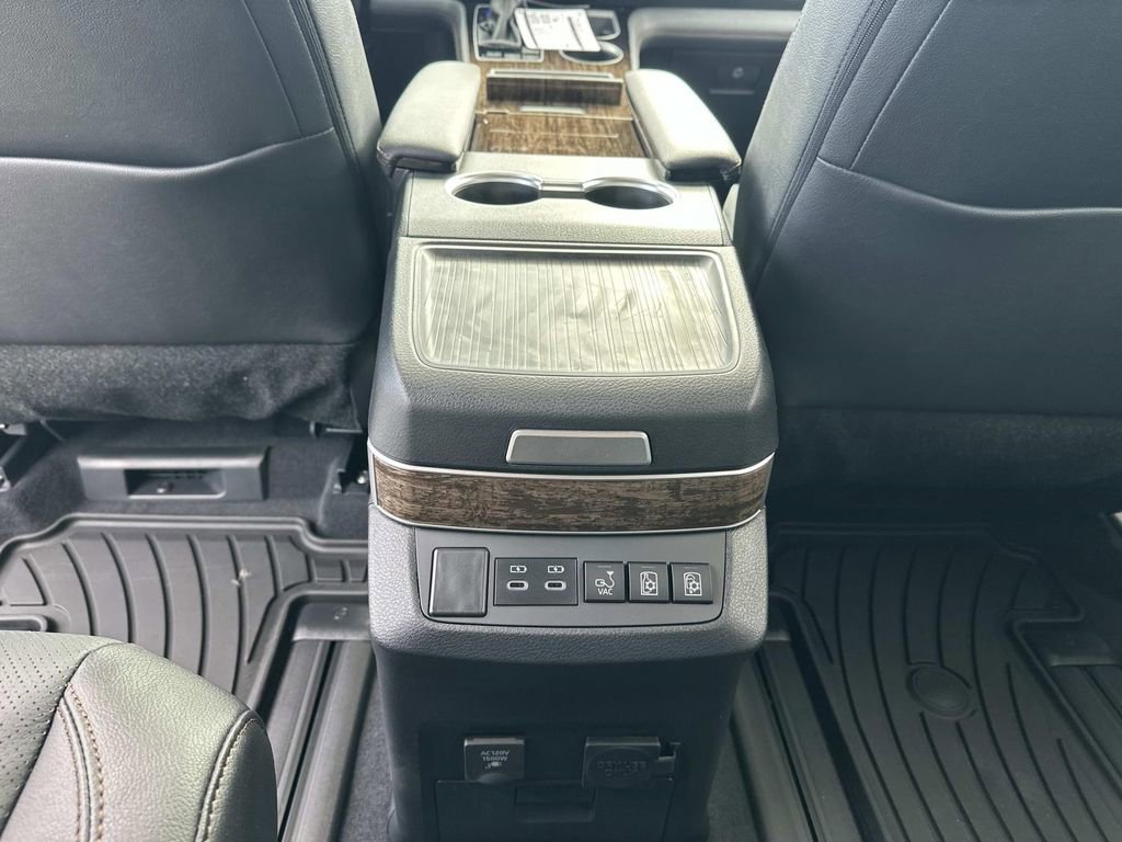 New 2026 Toyota Sienna Platinum AWD/4WD image 14