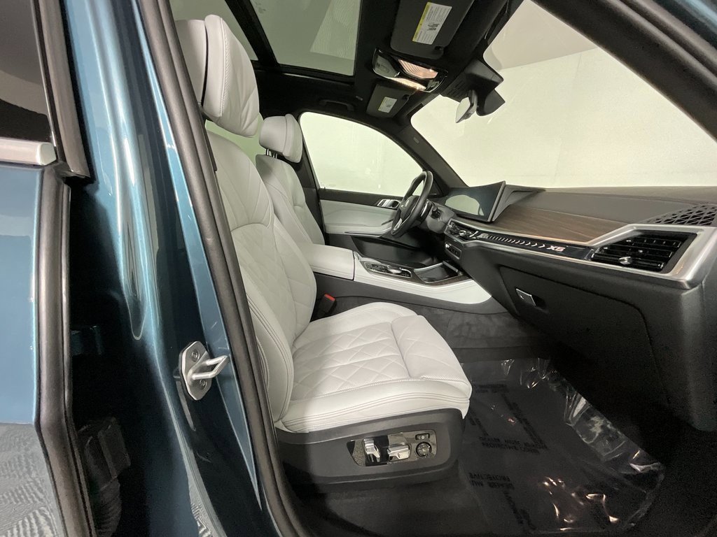 Used 2024 BMW X5 xDrive40i w/ Premium Package image 18