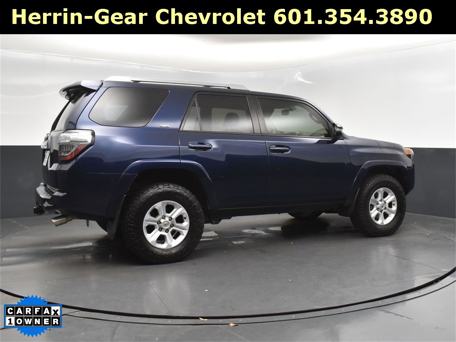 Used 2017 Toyota 4Runner SR5 Premium image 8