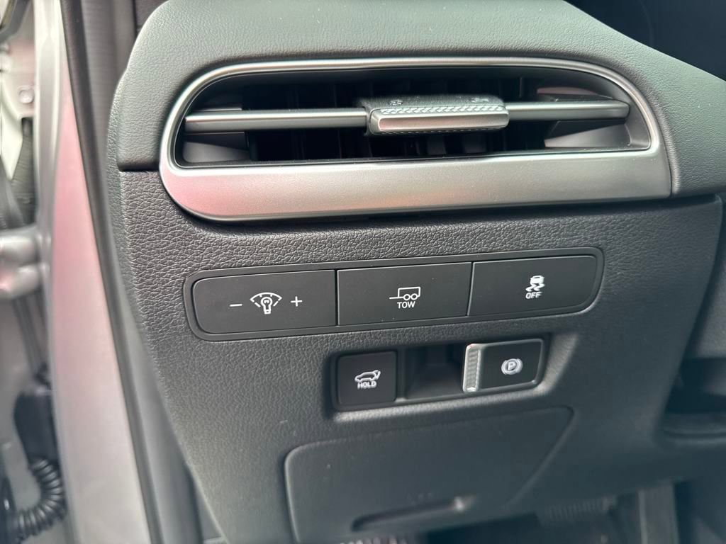 Used 2025 Hyundai Palisade SEL image 17