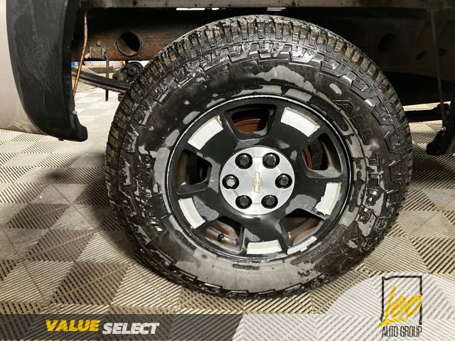 Used 2005 Chevrolet Silverado 1500 LS w/ Light Duty Power Package AWD/4WD image 22