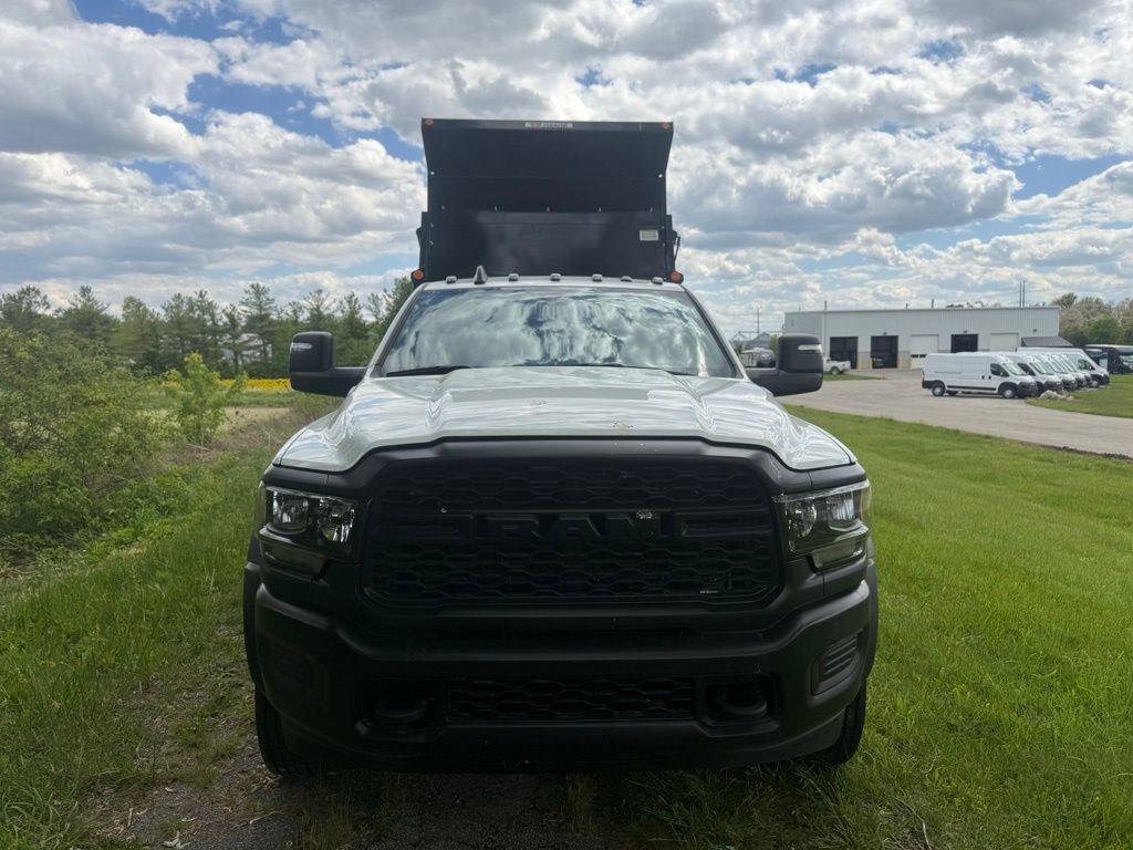 New 2024 RAM 5500 Tradesman AWD/4WD image 9