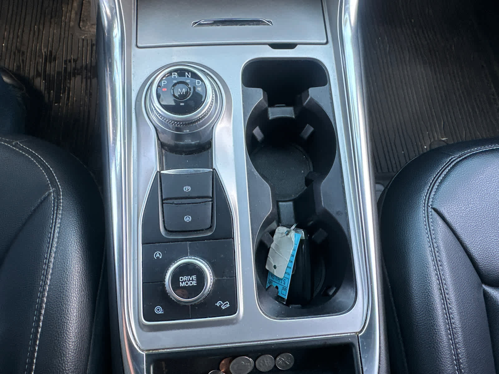 Certified 2020 Ford Explorer XLT w/ Equipment Group 202A image 23