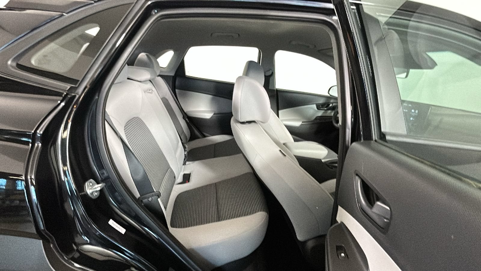 Certified 2023 Hyundai Kona SE AWD/4WD image 33