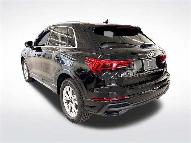 Certified 2025 Audi Q3 2.0T Premium Plus w/ Premium Plus Package AWD/4WD image 3