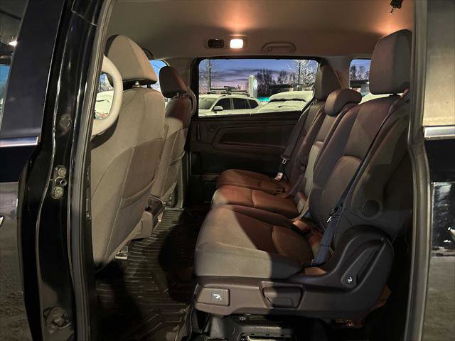 Used 2018 Honda Odyssey EX image 17