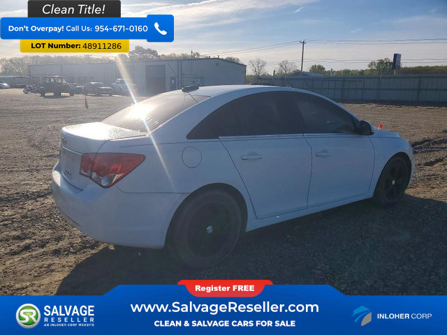 Used 2015 Chevrolet Cruze LT image 4