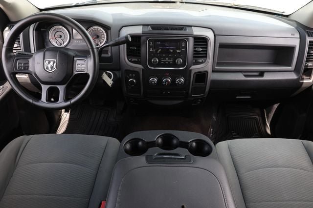 Used 2016 RAM 1500 ST w/ SXT Appearance Group AWD/4WD image 2