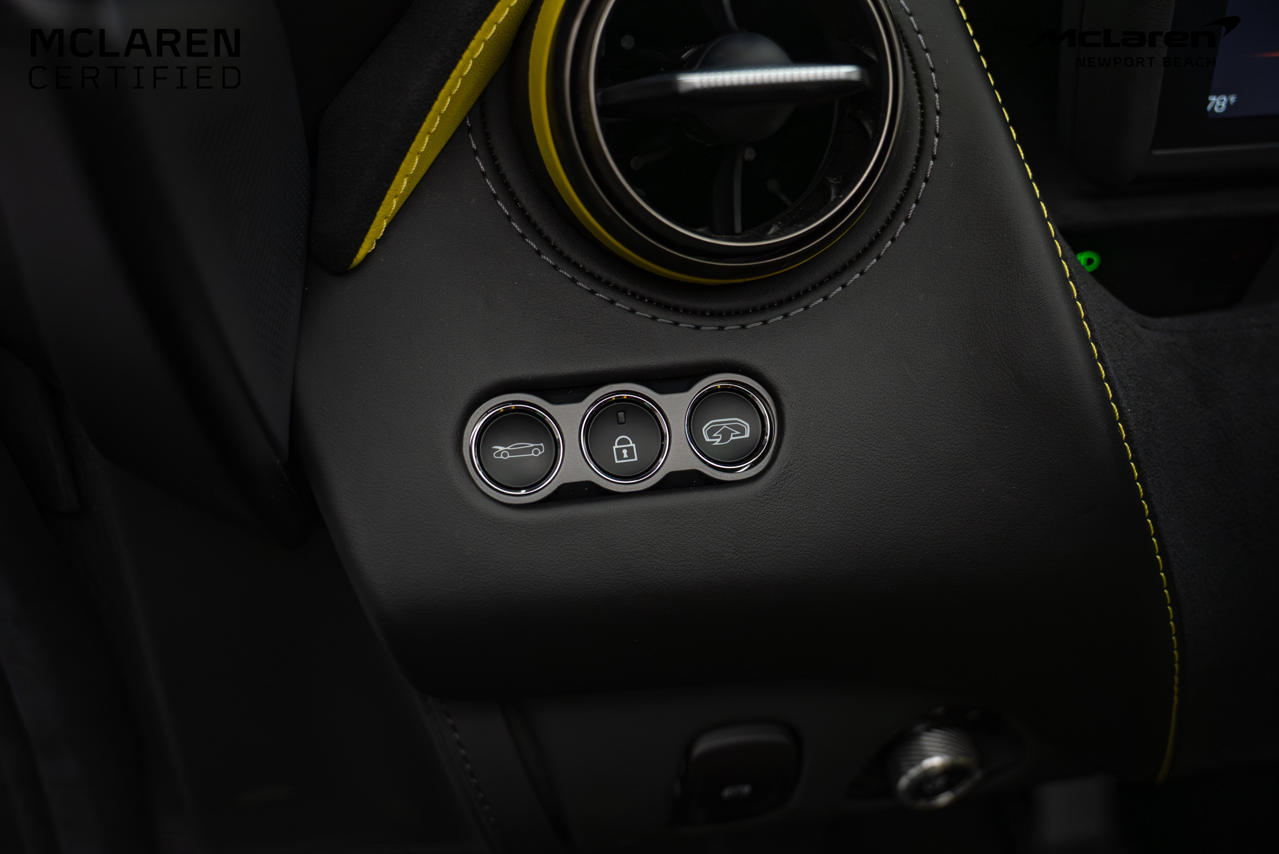 Used 2023 McLaren 720S Spider image 30