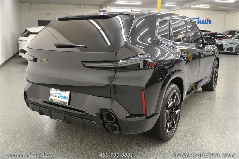 Used 2023 BMW XM AWD/4WD image 9