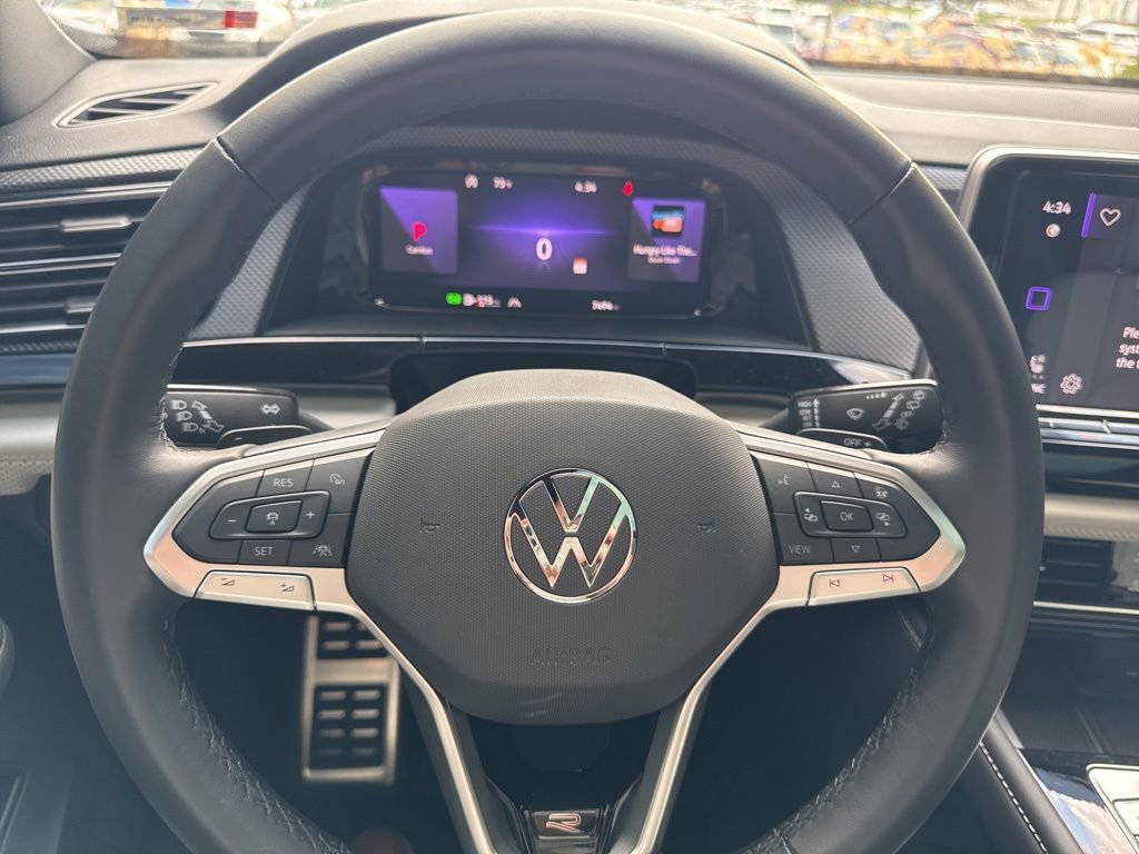 Used 2024 Volkswagen Atlas Cross Sport SEL Premium R-Line image 6