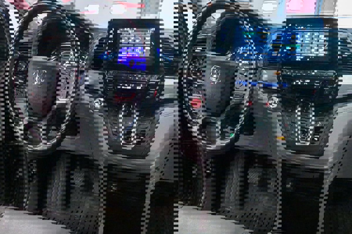 Used 2019 Honda Odyssey EX-L image 27