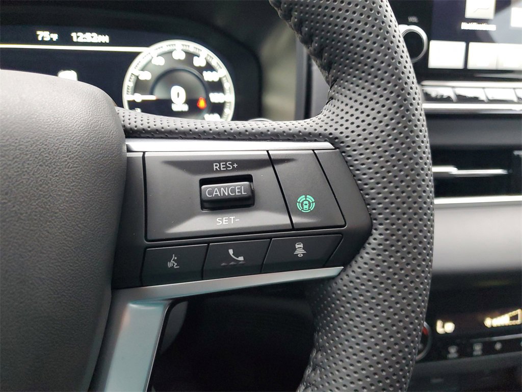 New 2025 Mitsubishi Outlander SE image 22