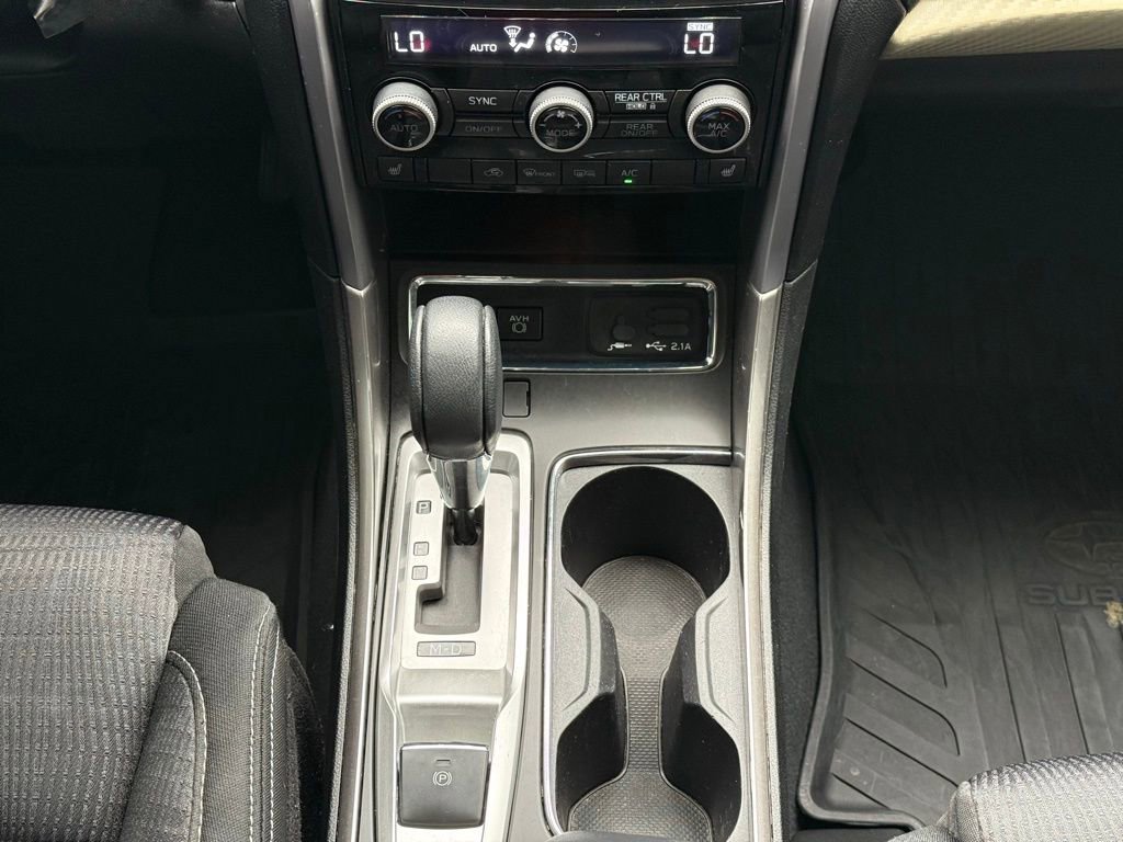 Used 2019 Subaru Ascent Premium w/ Popular Package #2A AWD/4WD image 29