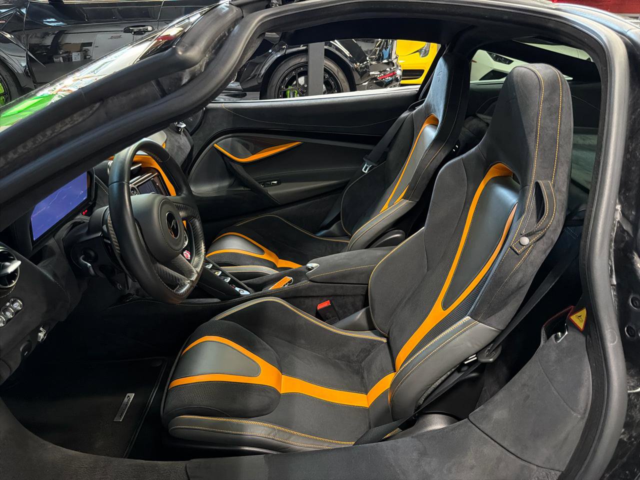 Used 2019 McLaren 720S Performance image 18