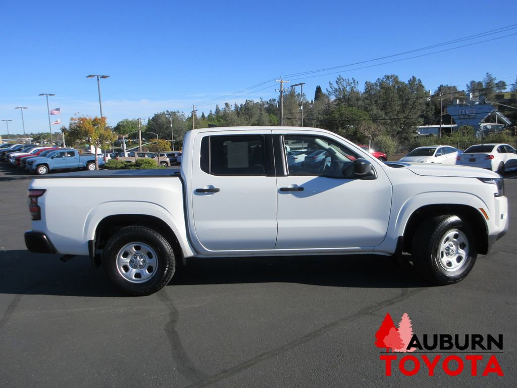 Used 2022 Nissan Frontier S w/ Technology Package image 2