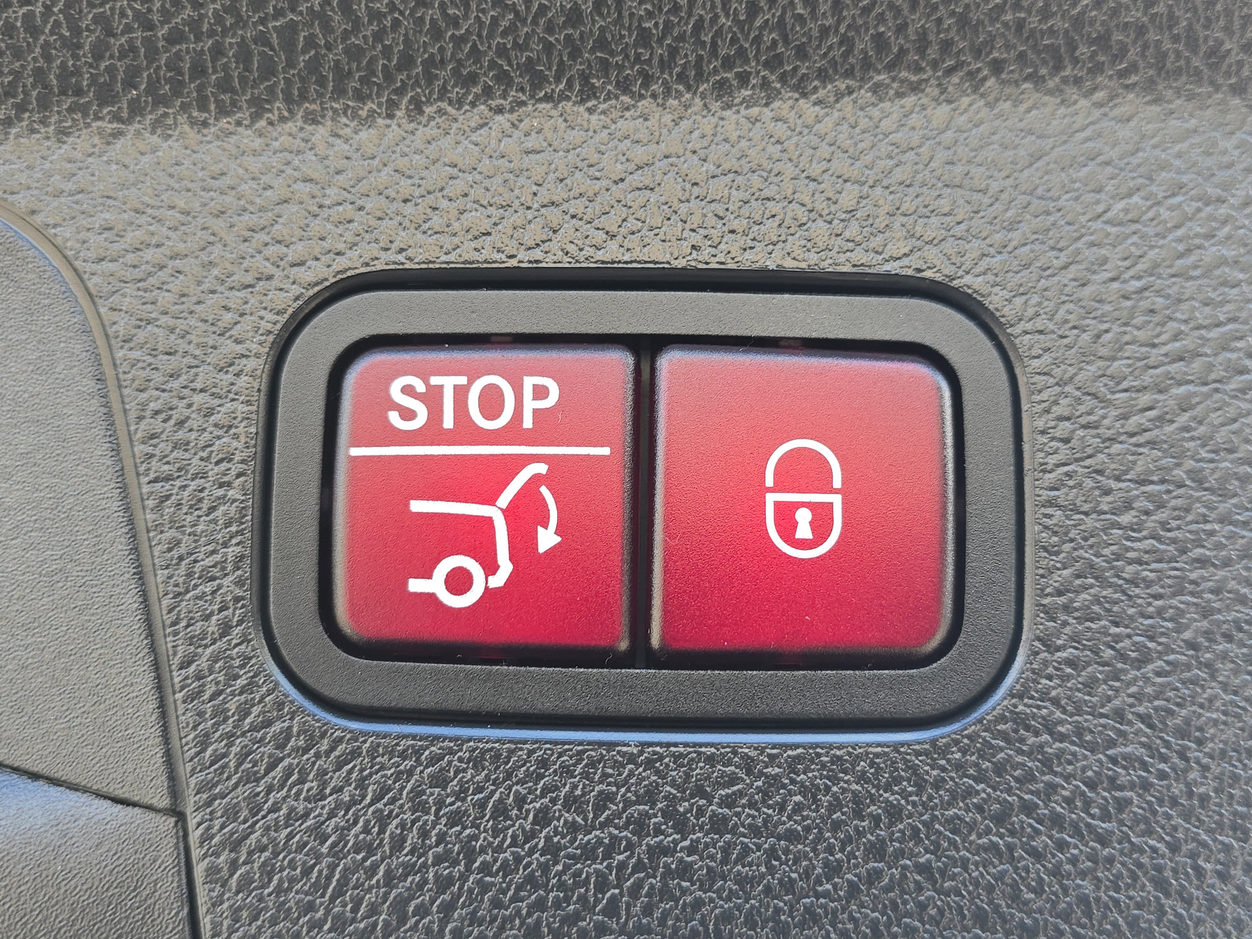 Used 2024 Mercedes-Benz GLE 53 AMG 4MATIC Coupe image 15