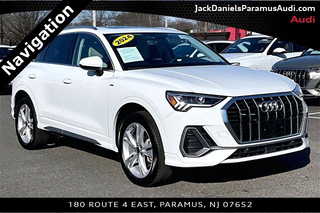 Used 2024 Audi Q3 2.0T Premium Plus image 9