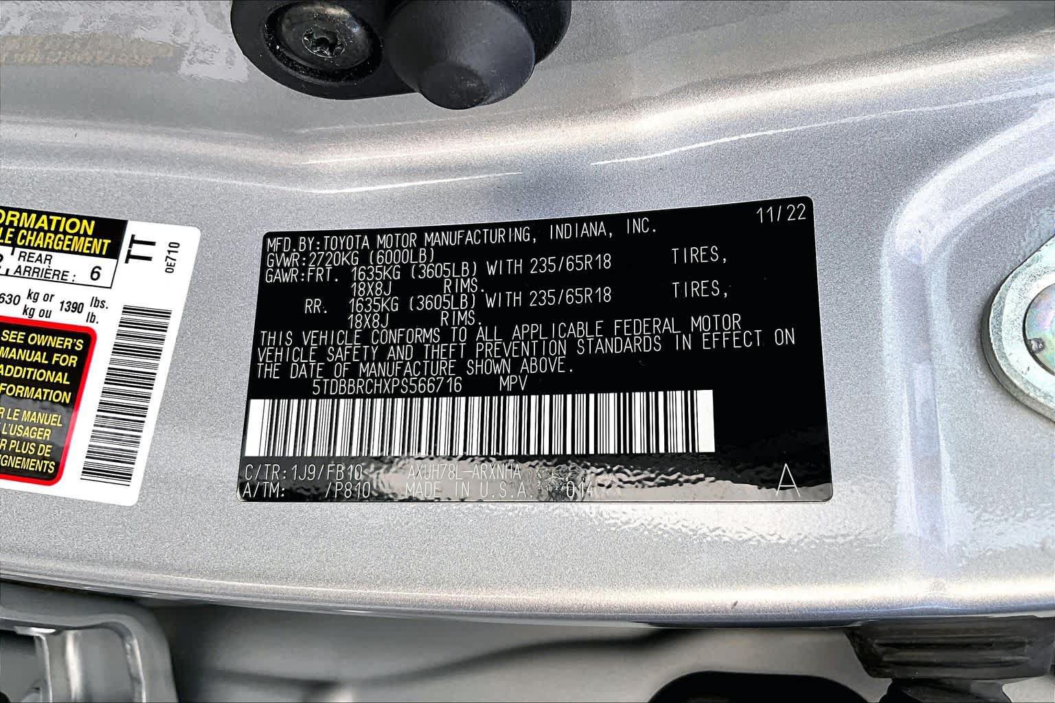 Used 2023 Toyota Highlander LE AWD/4WD image 37