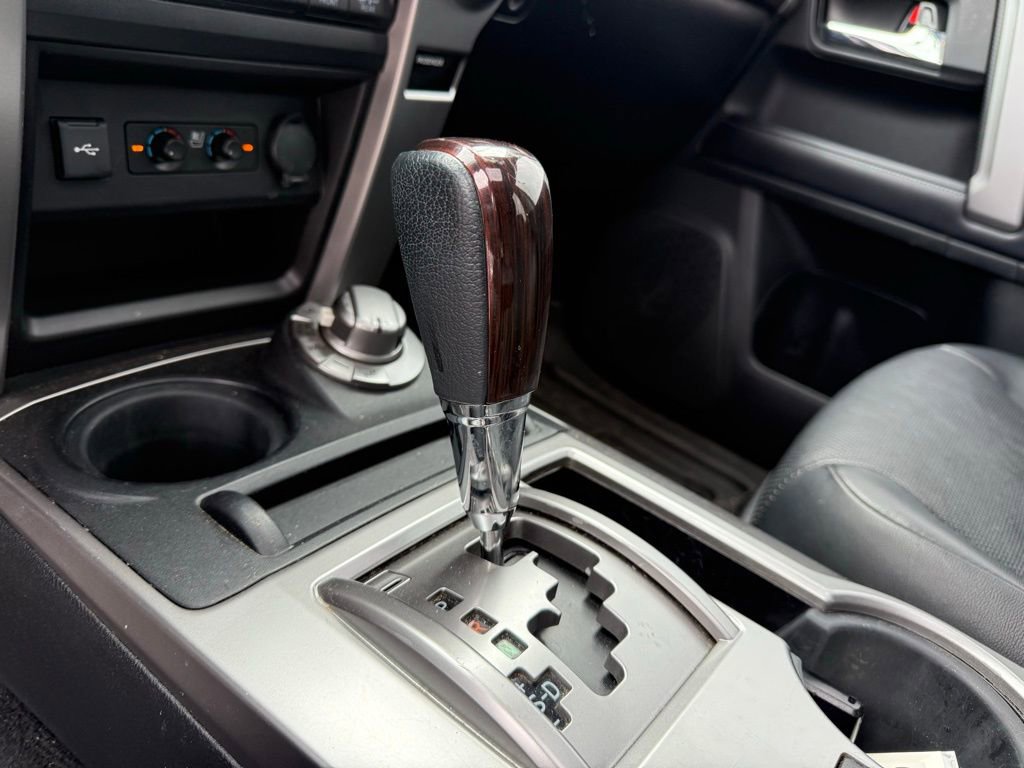 Used 2020 Toyota 4Runner Limited image 22