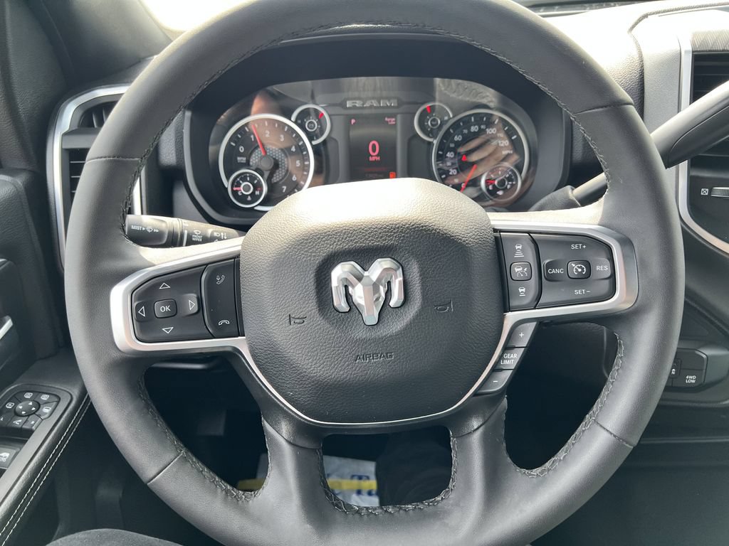 Certified 2025 RAM 2500 Big Horn AWD/4WD image 11