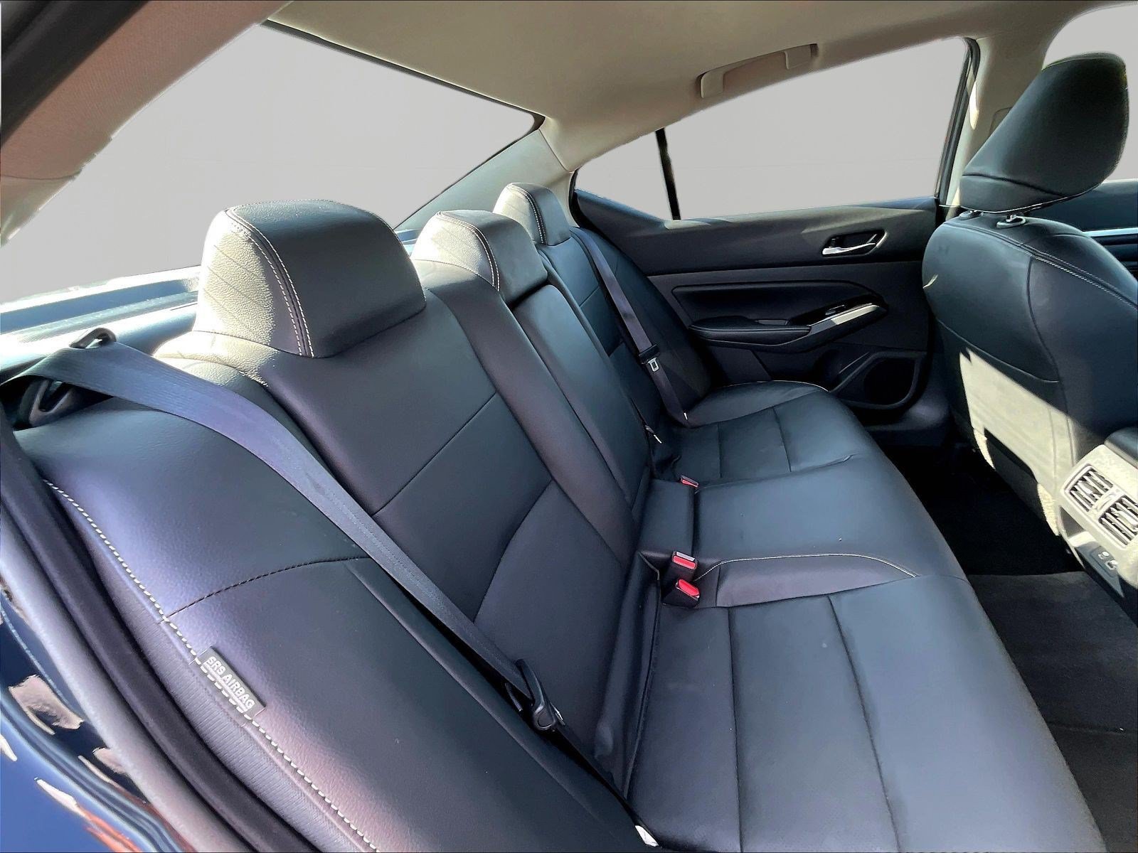 Used 2023 Nissan Altima 2.5 SL AWD/4WD image 25
